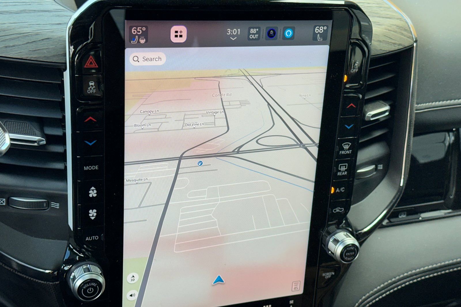 Used 2025 RAM 3500 Limited image 22