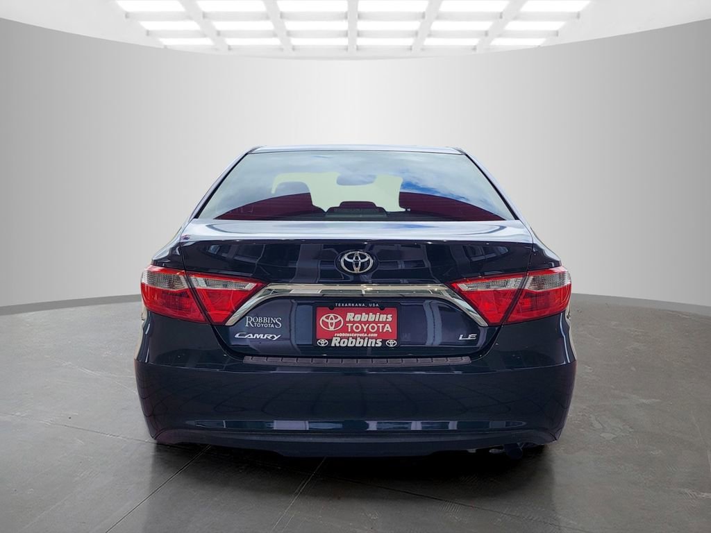 Used 2016 Toyota Camry LE FWD image 6