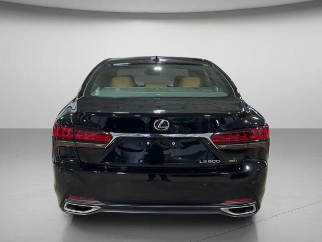 Used 2024 Lexus LS 500 AWD w/ Interior Upgrade Package image 4