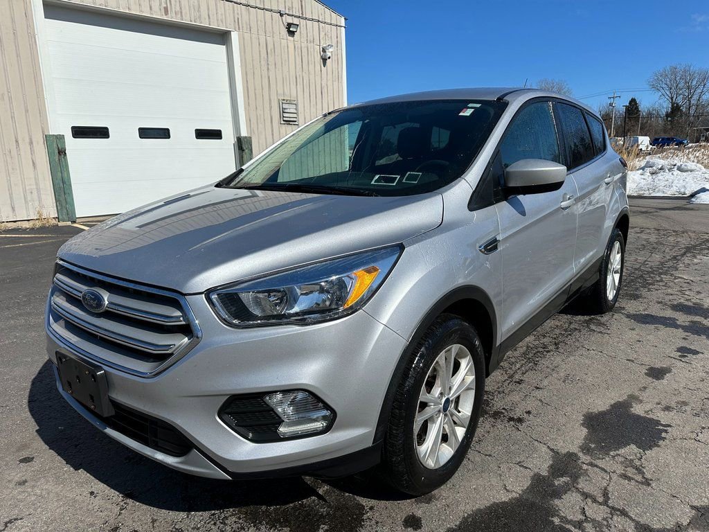 Used 2019 Ford Escape SE image 10