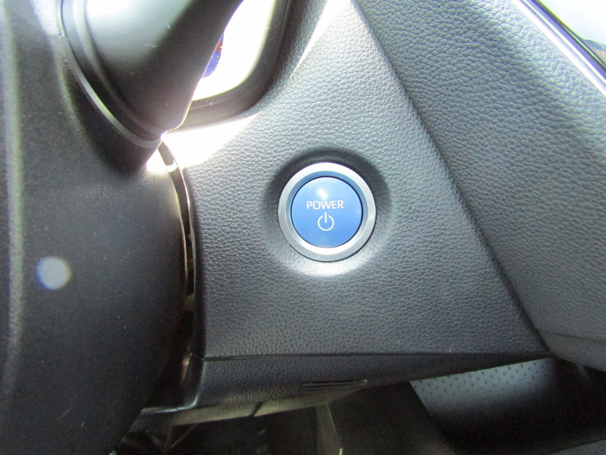 Used 2021 Toyota Corolla LE FWD image 22