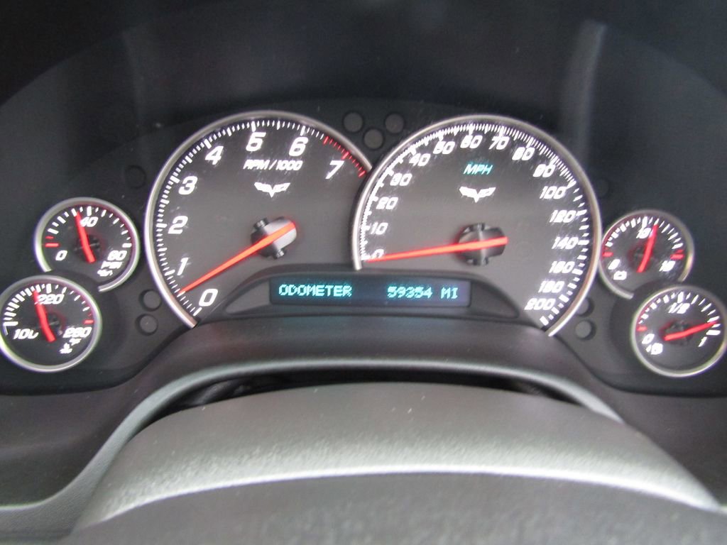 Used 2009 Chevrolet Corvette Coupe image 23