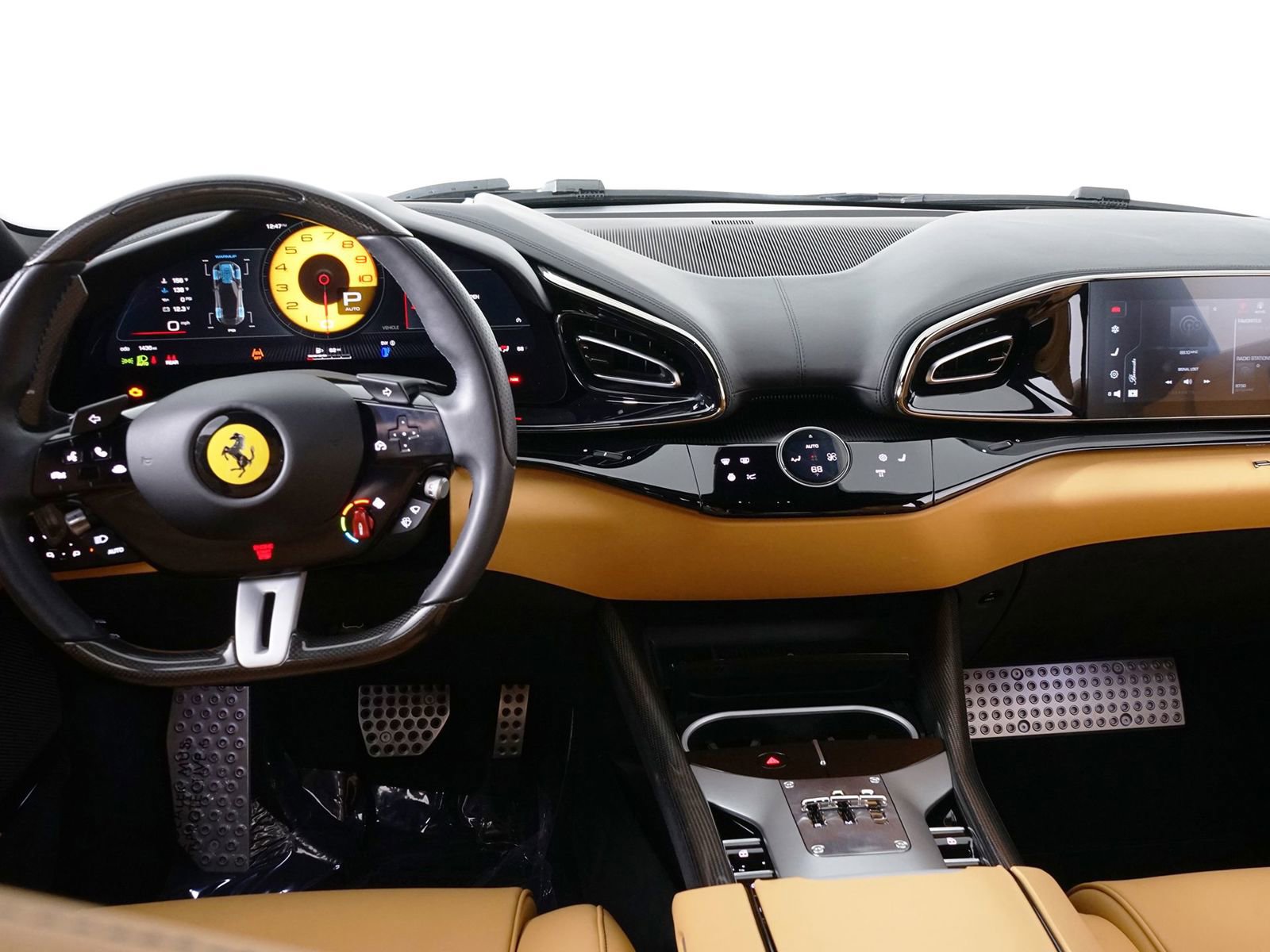 Used 2024 Ferrari Purosangue AWD/4WD image 28