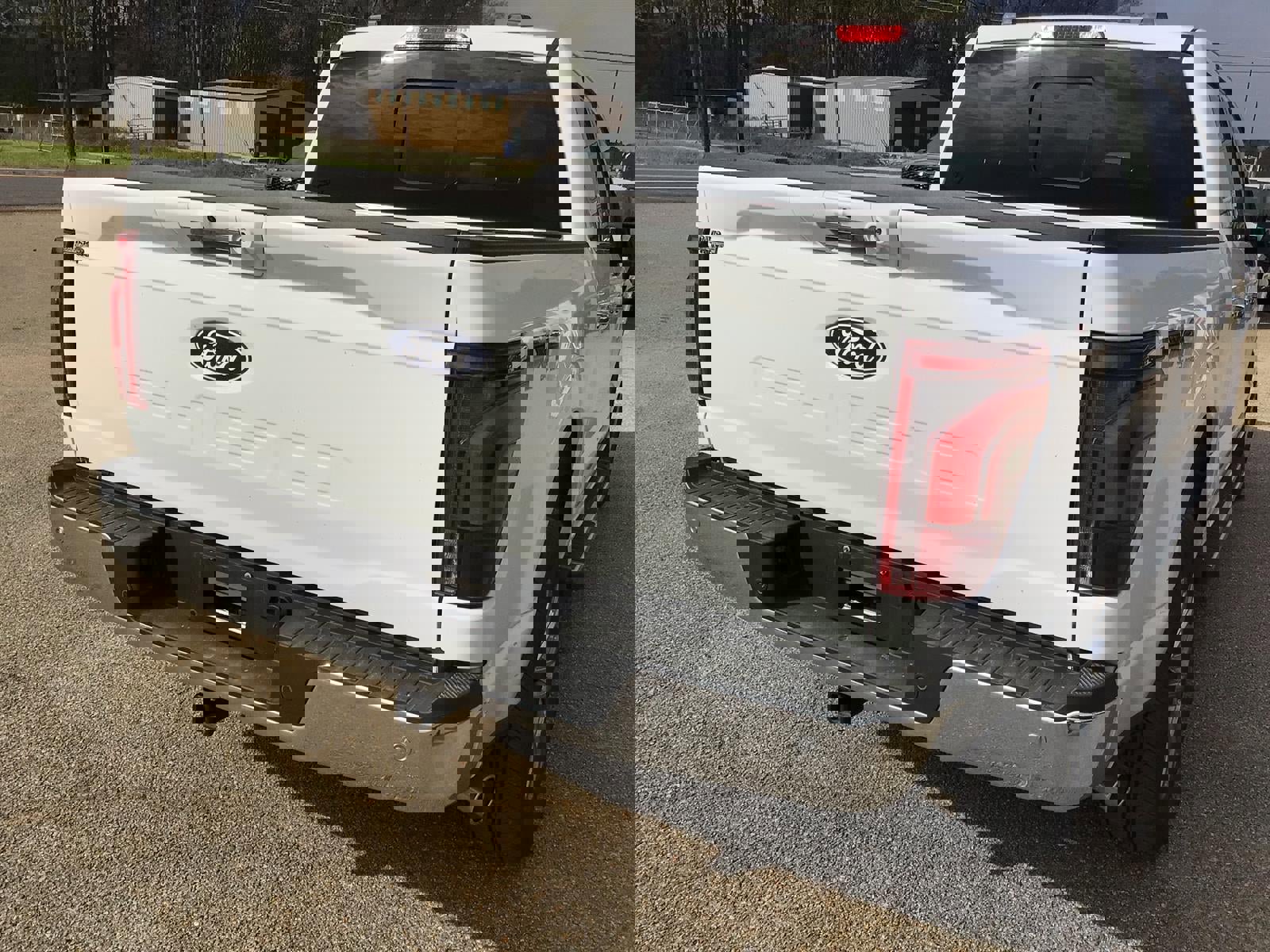 Used 2024 Ford F150 Lariat w/ FX4 Off-Road Package image 9