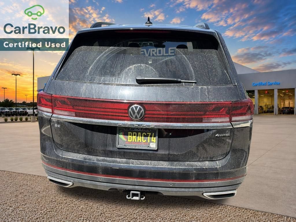 Used 2024 Volkswagen Atlas SE AWD/4WD image 6