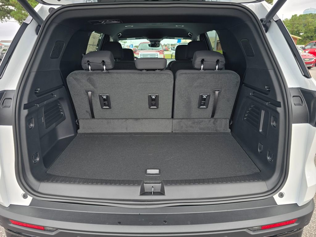 New 2026 Chevrolet Traverse LT w/ Midnight/Sport Edition image 23