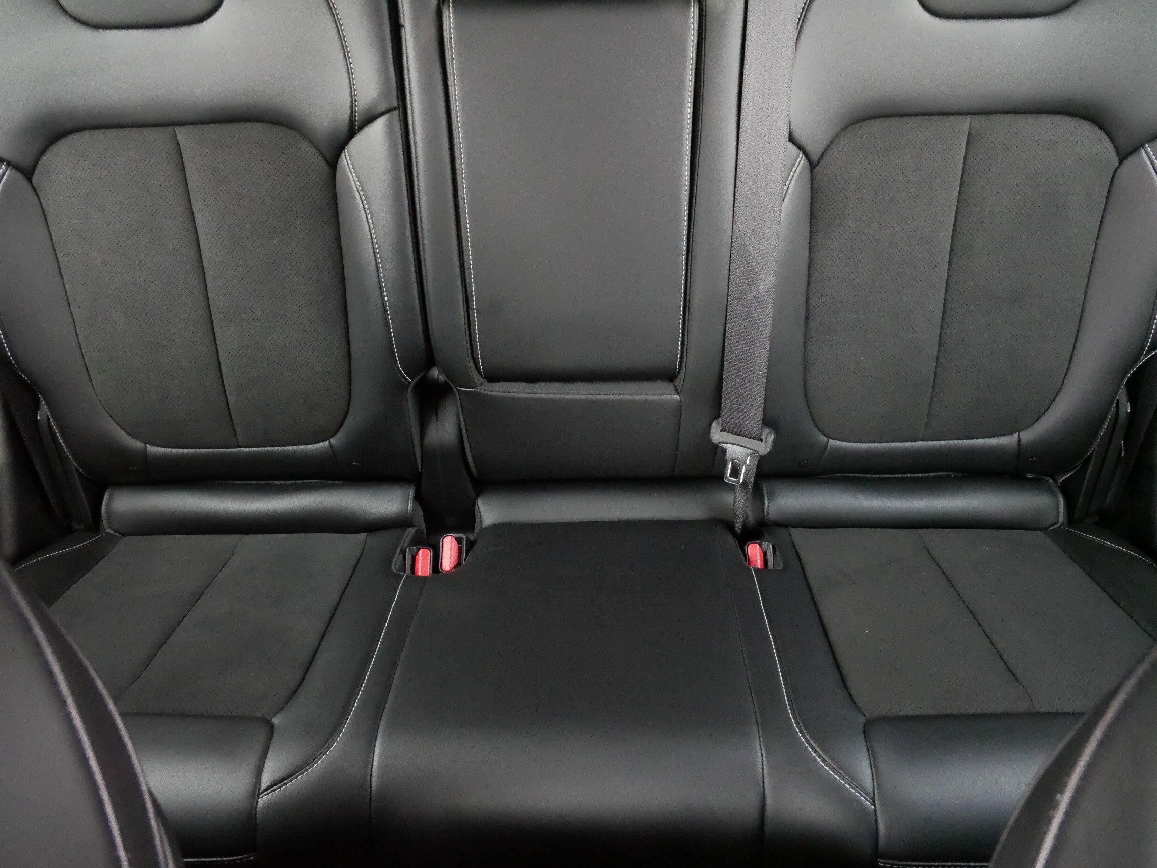 Used 2022 Jeep Grand Cherokee Altitude image 13