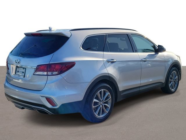 Used 2018 Hyundai Santa Fe SE FWD image 4