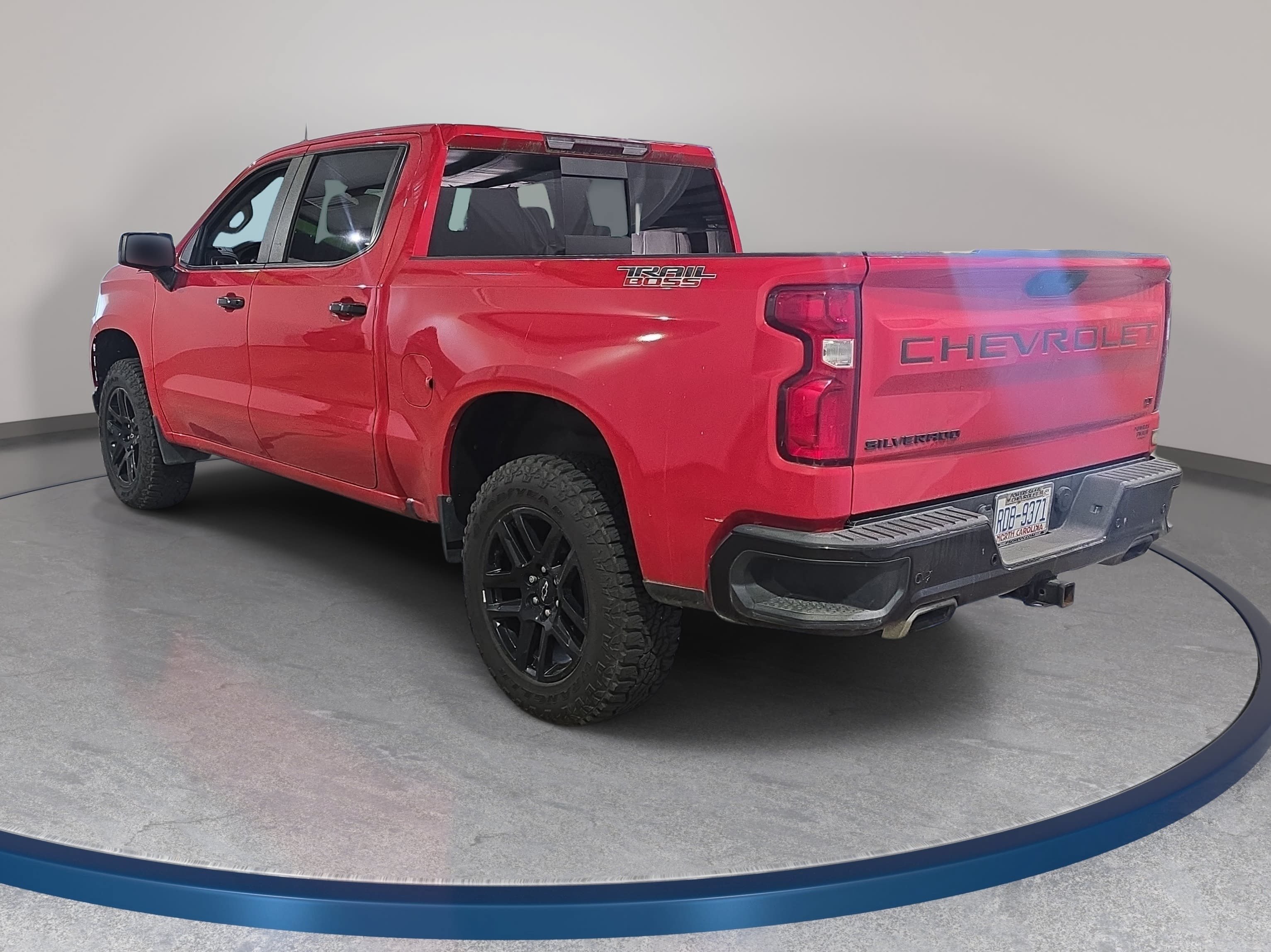 Used 2021 Chevrolet Silverado 1500 LT Trail Boss w/ Convenience Package II AWD/4WD image 8