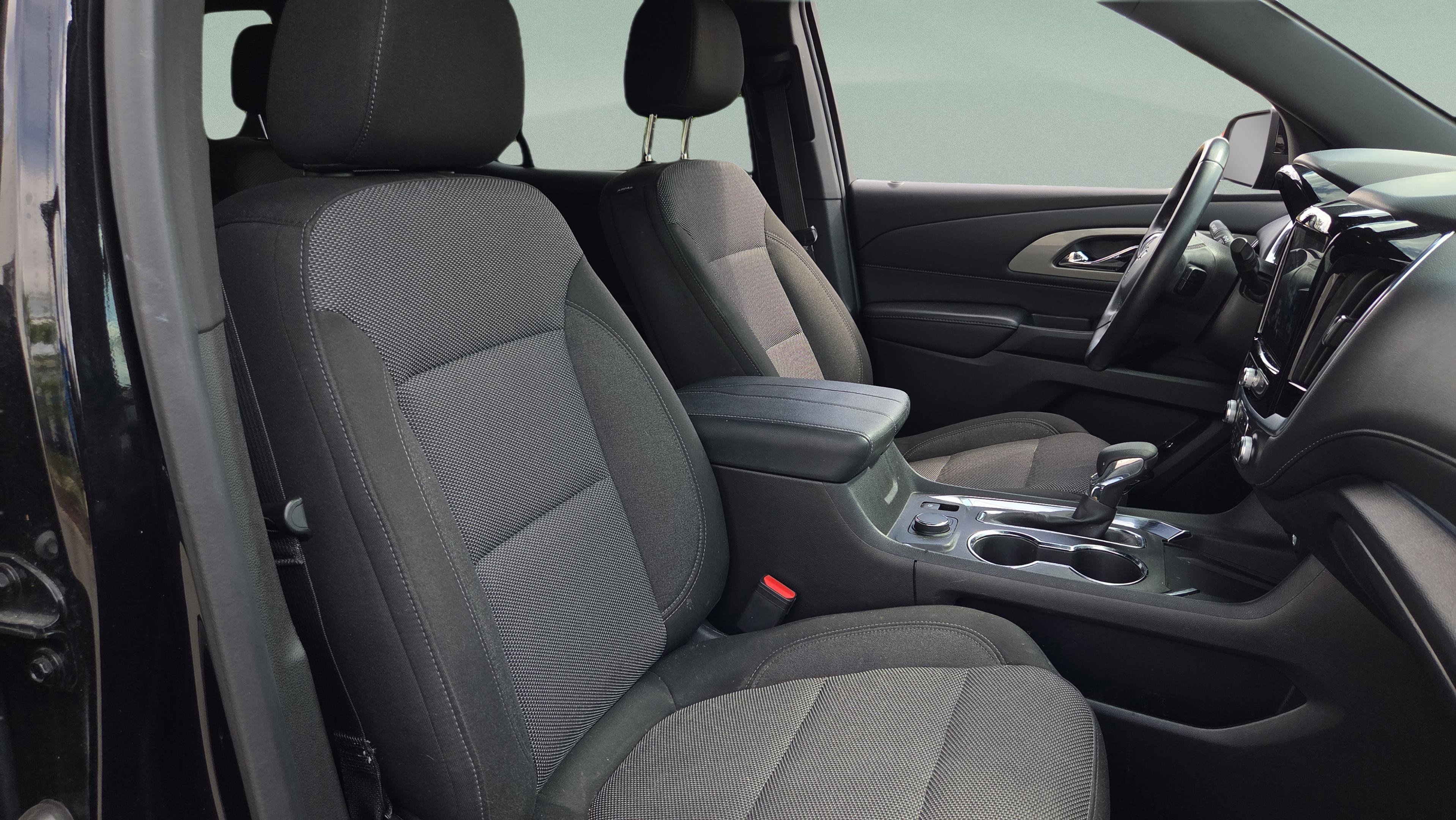 Certified 2023 Chevrolet Traverse LT FWD image 15