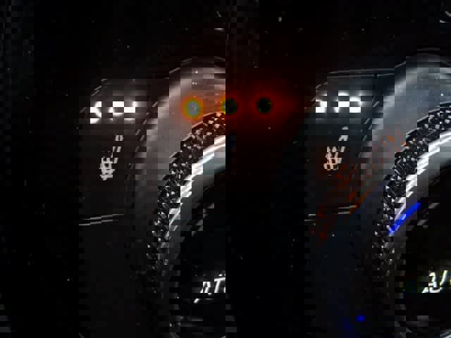 Used 2022 Toyota Highlander XLE image 32