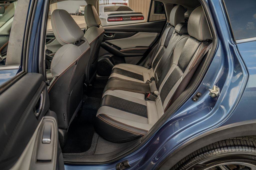 Used 2020 Subaru Crosstrek 2.0i Limited w/ Moonroof Package w/Navigation AWD/4WD image 17
