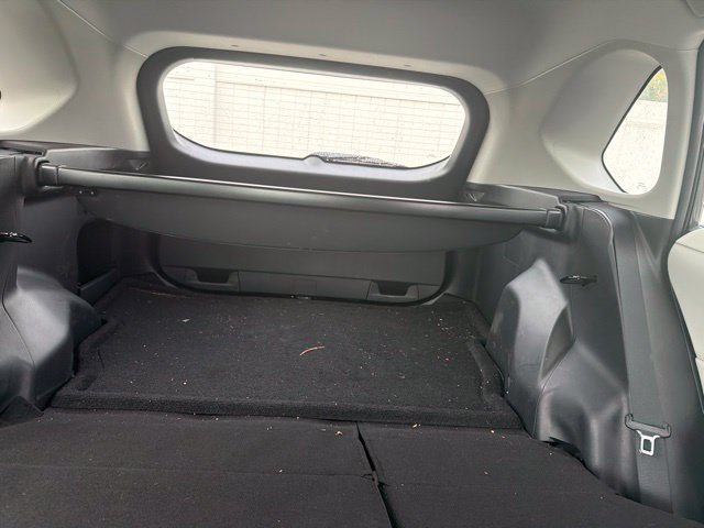 Used 2022 Toyota RAV4 XLE Premium FWD image 10