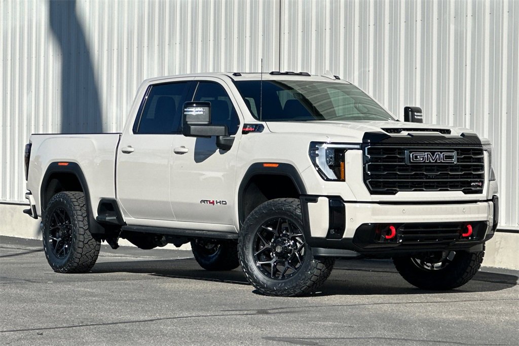 New 2026 GMC Sierra 2500 AT4 w/ AT4 Premium Plus Package image 2