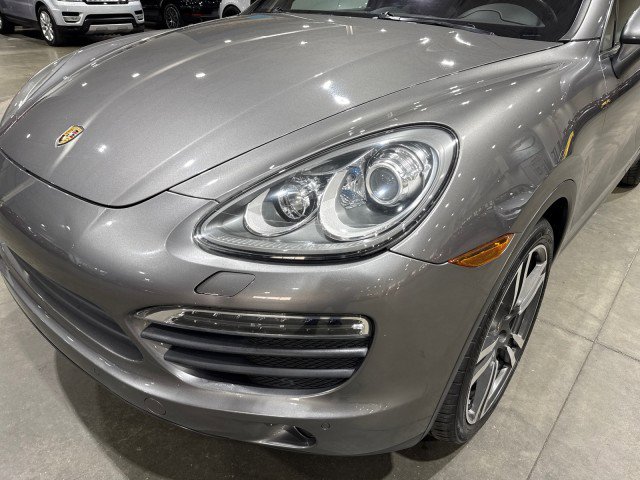 Used 2012 Porsche Cayenne S w/ Premium Pkg Plus image 34