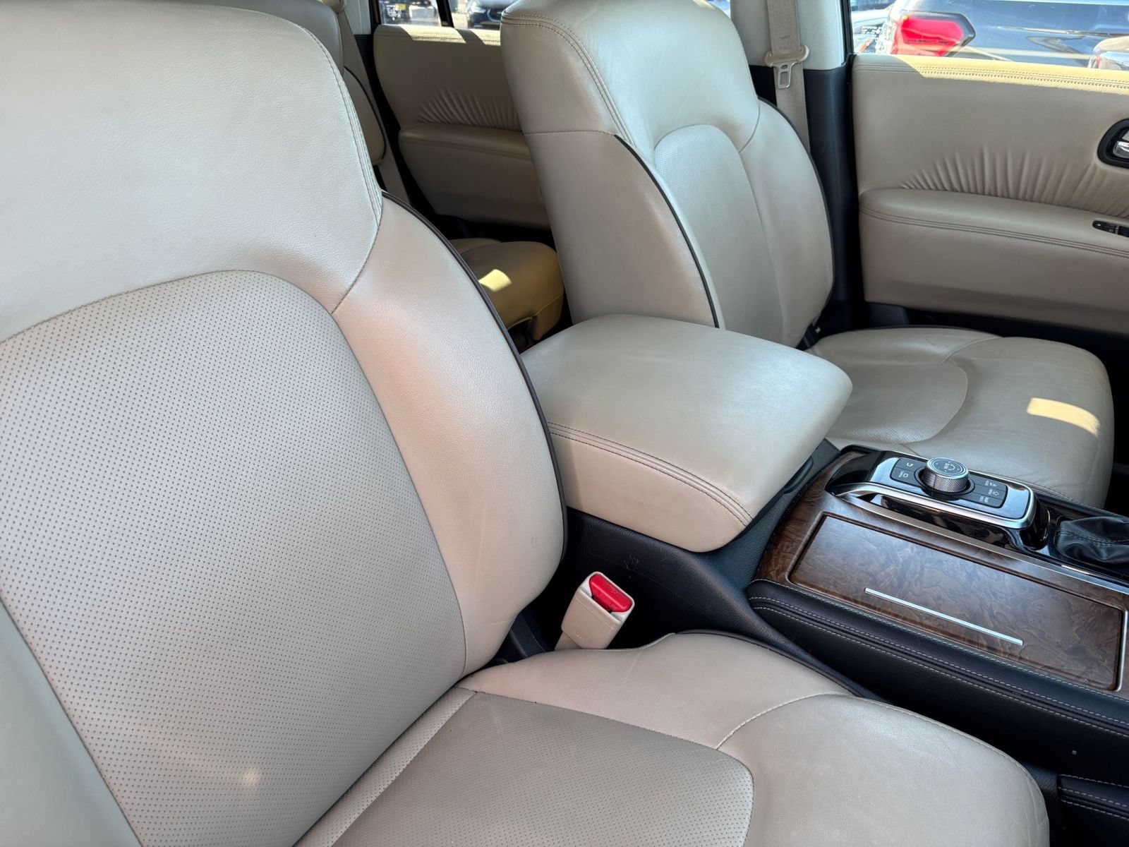 Used 2023 Nissan Armada SL AWD/4WD image 40