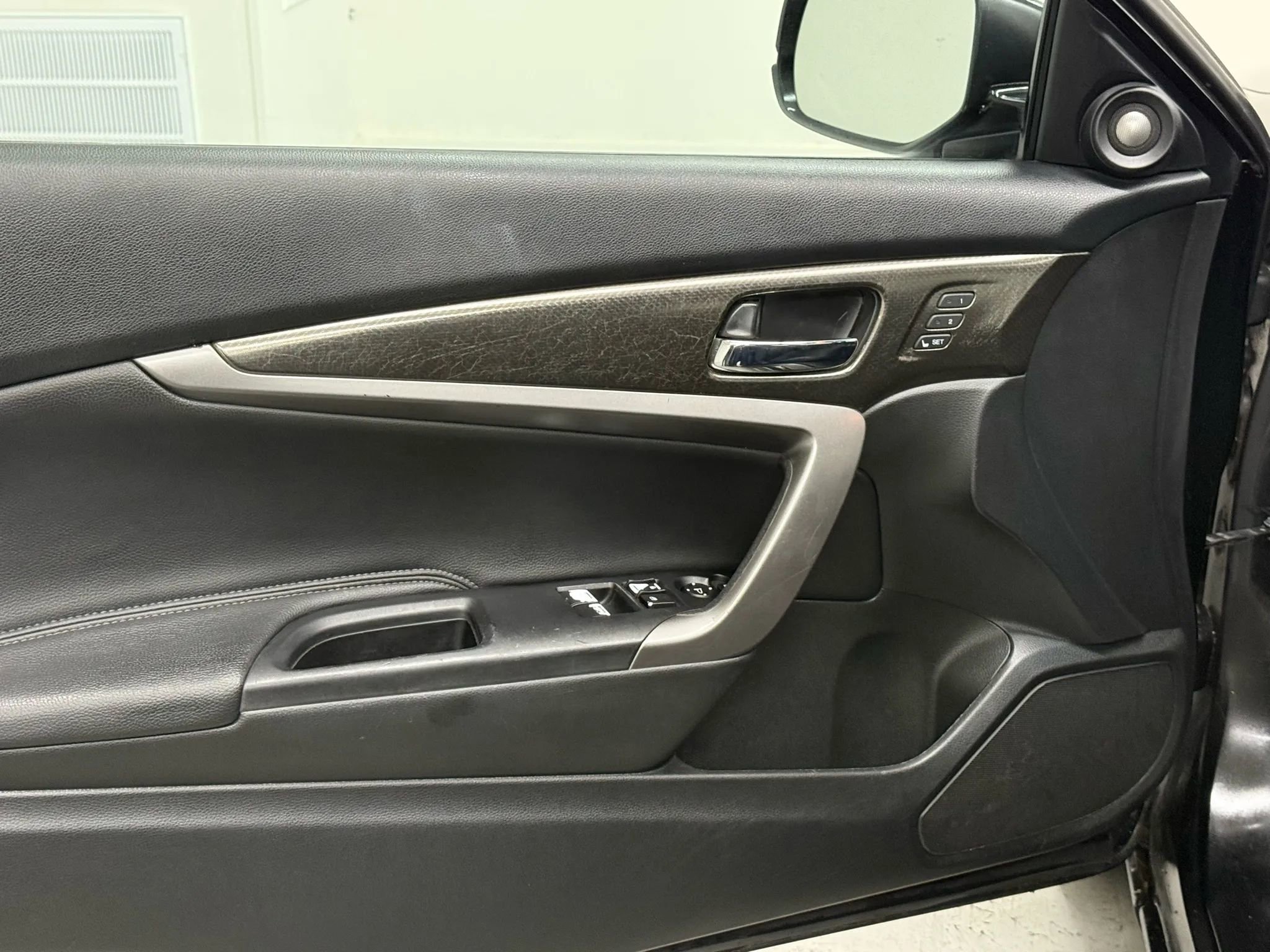 Used 2017 Honda Accord EX-L image 17