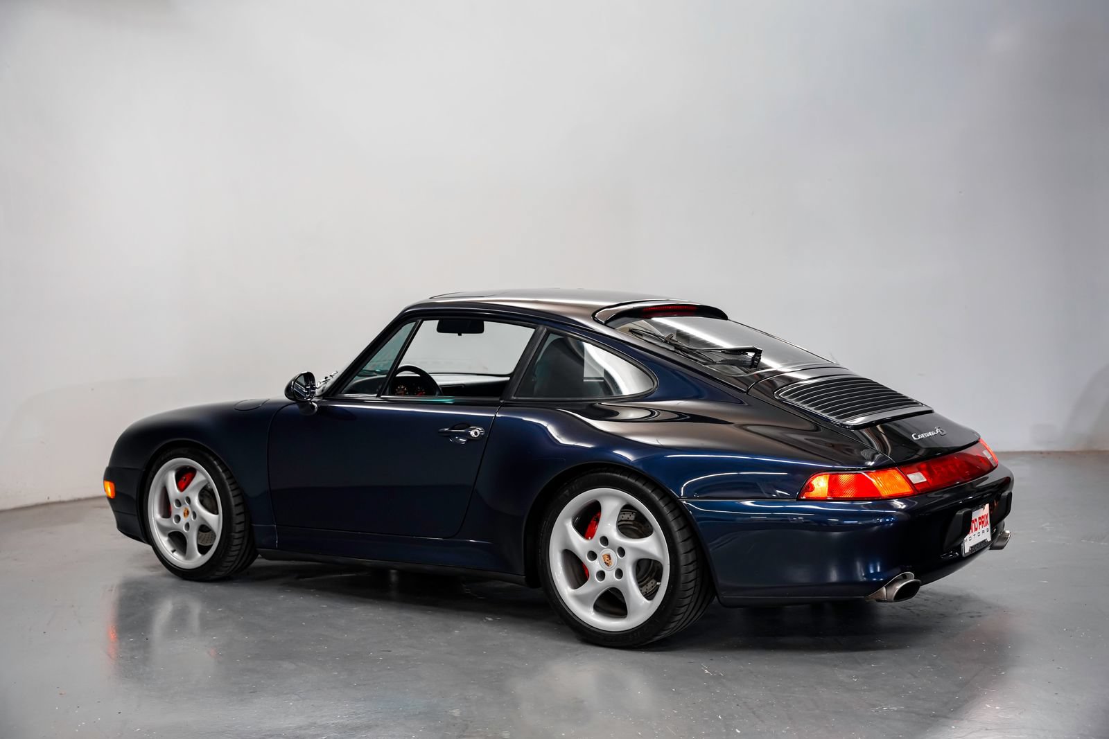 Used 1996 Porsche 911 Carrera 4S AWD/4WD image 8