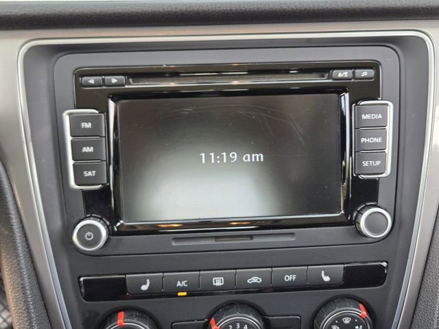 Used 2015 Volkswagen Passat 1.8T Limited Edition FWD image 32