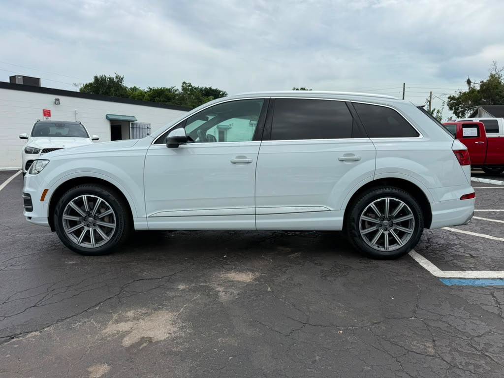 Used 2018 Audi Q7 3.0T Prestige AWD/4WD image 4
