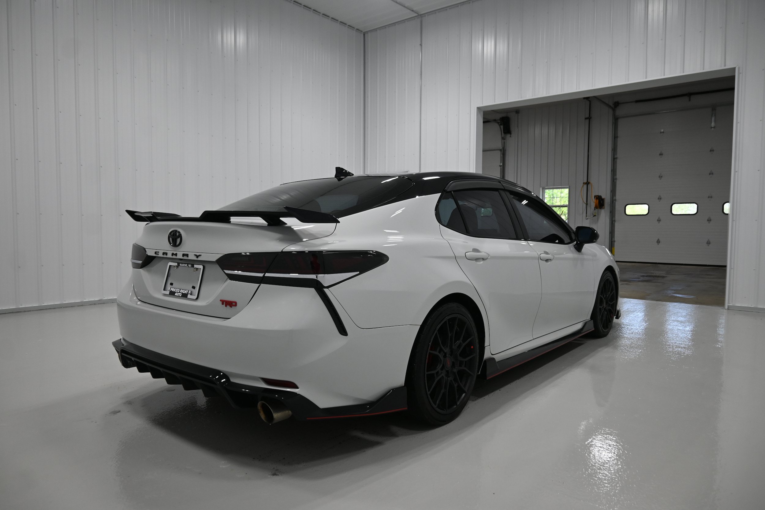 Used 2021 Toyota Camry TRD w/ TRD Package w/JBL Audio FWD image 37