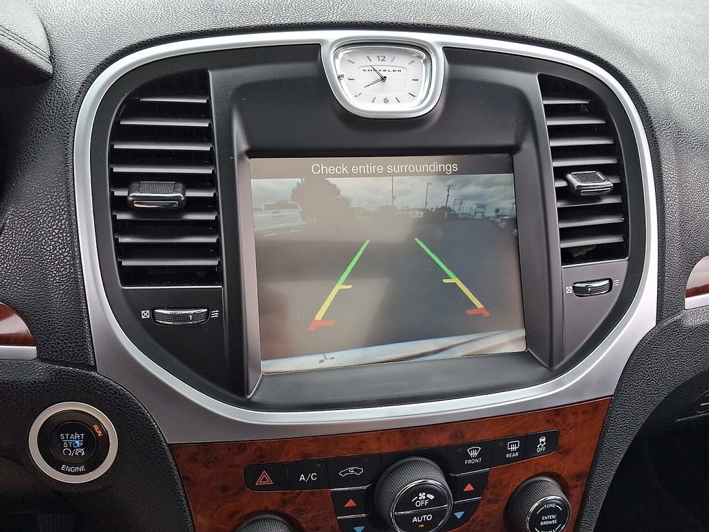 Used 2013 Chrysler 300 w/ Driver Convenience Group RWD image 19