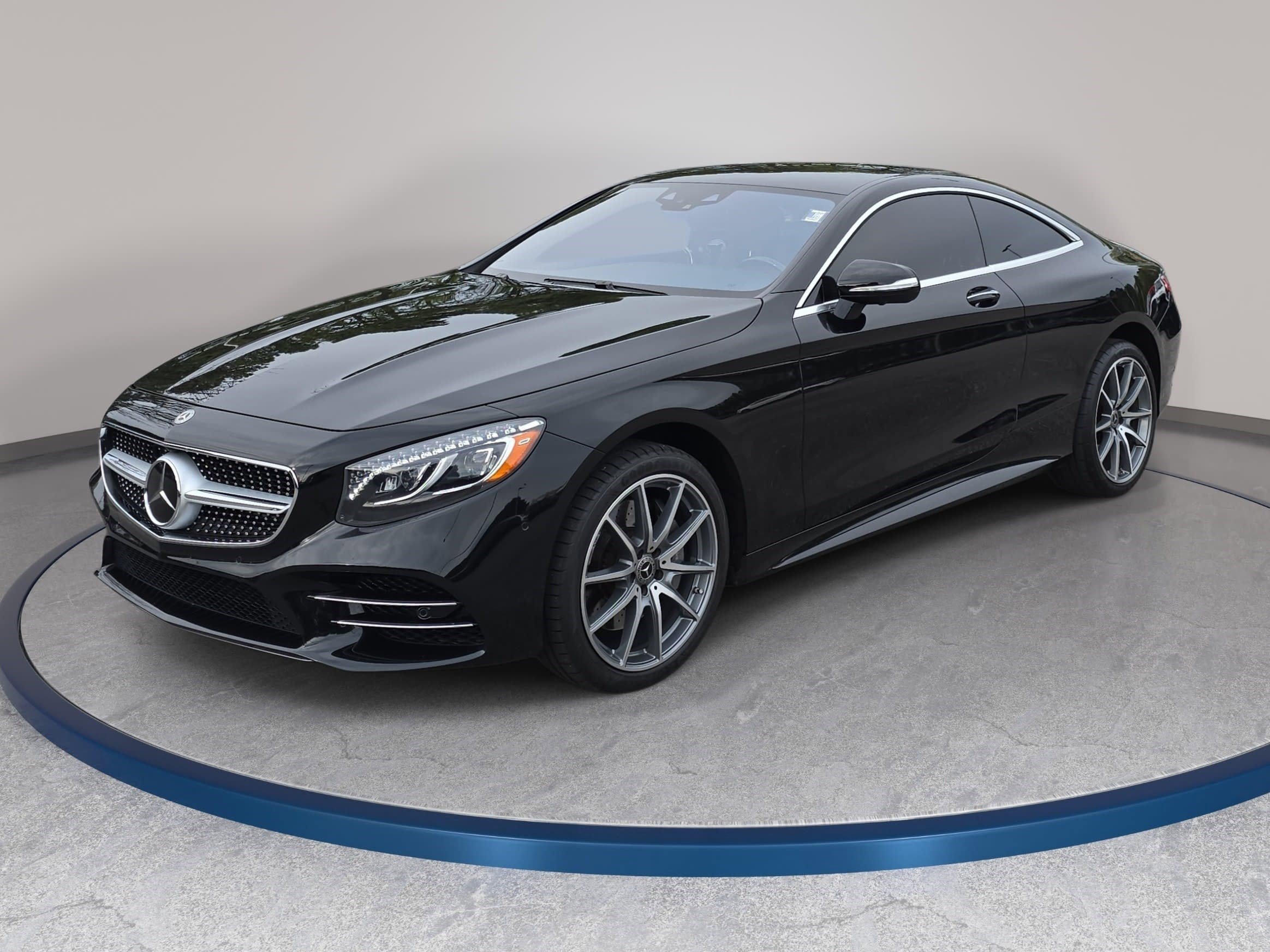 Used 2019 Mercedes-Benz S 560 4MATIC Coupe image 1