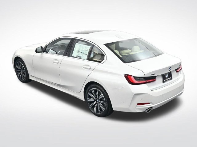 New 2026 BMW 330i xDrive Sedan w/ Premium Package AWD/4WD image 26