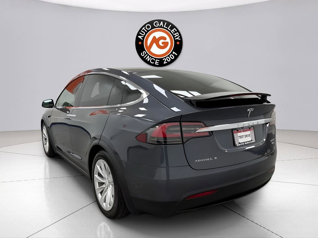 Used 2017 Tesla Model X 75D image 5