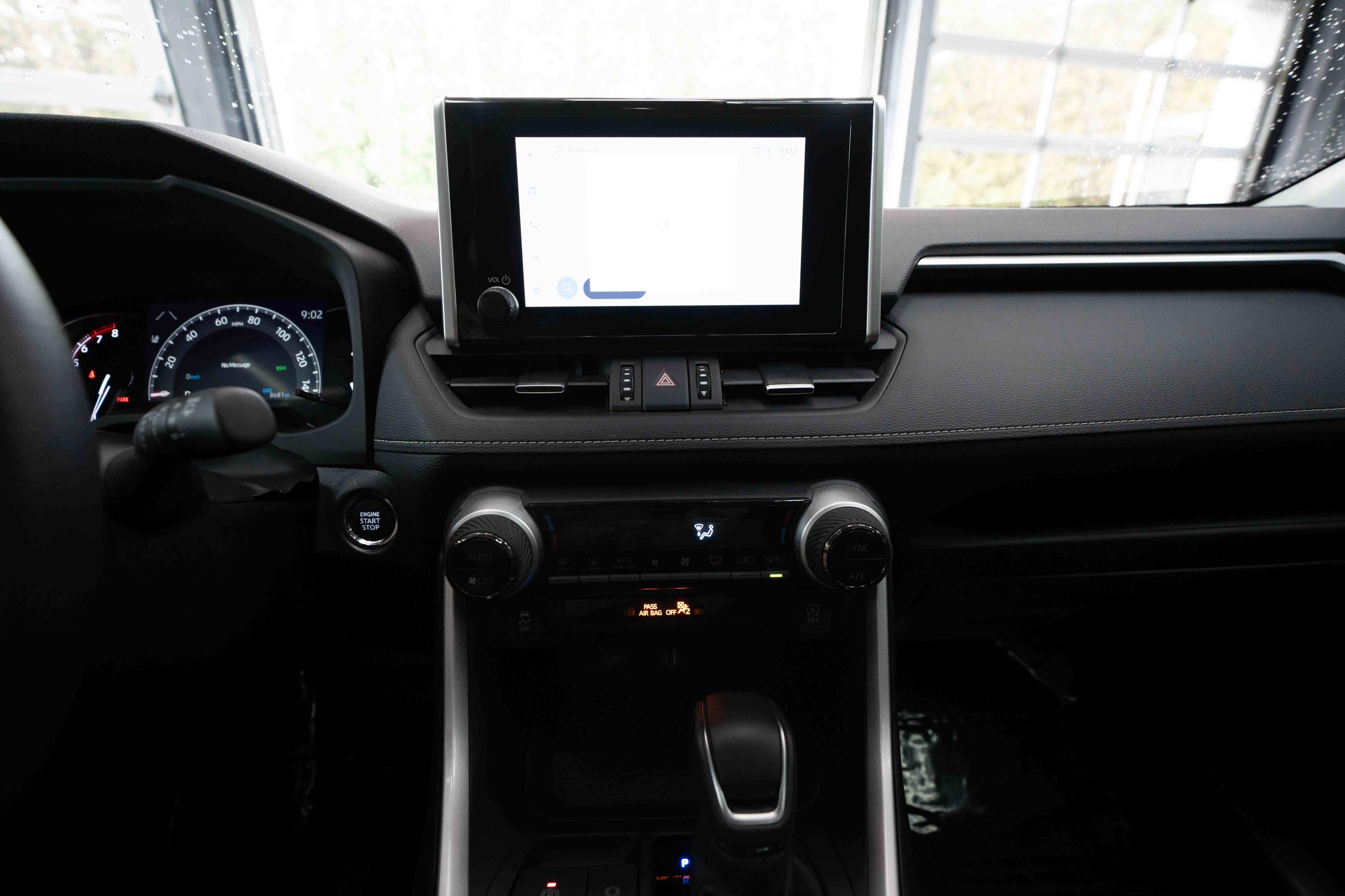 Used 2024 Toyota RAV4 XLE Premium FWD image 17