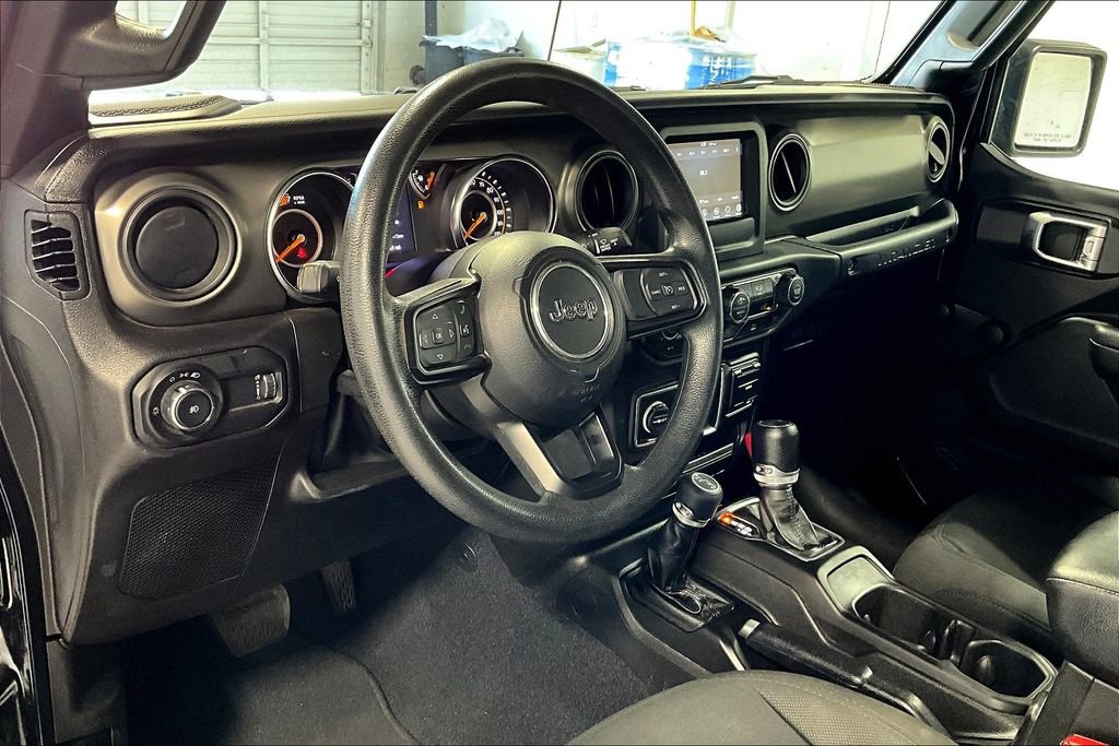 Used 2023 Jeep Wrangler Sport image 16