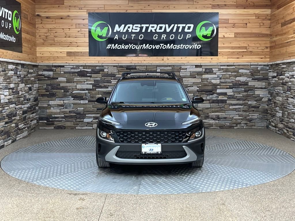 Used 2023 Hyundai Kona SEL w/ Convenience Package AWD/4WD image 3
