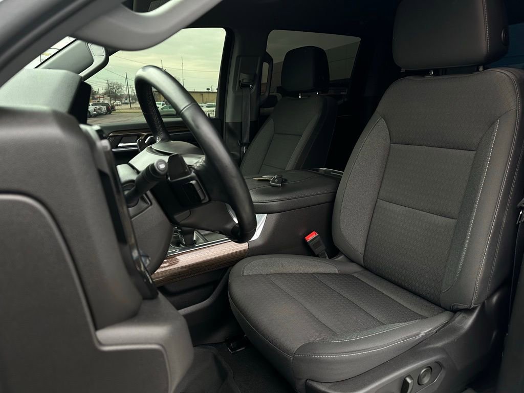 Used 2024 Chevrolet Silverado 1500 LT Trail Boss w/ Protection Package image 13