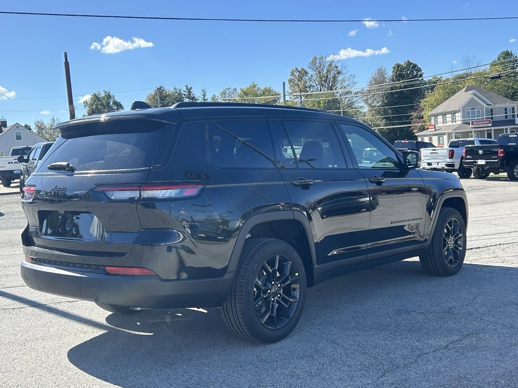 New 2025 Jeep Grand Cherokee L Limited image 6