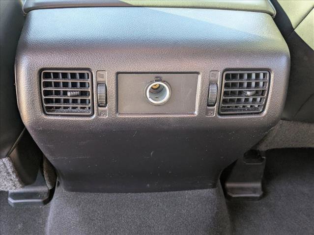 Used 2014 Toyota Tundra Platinum image 17