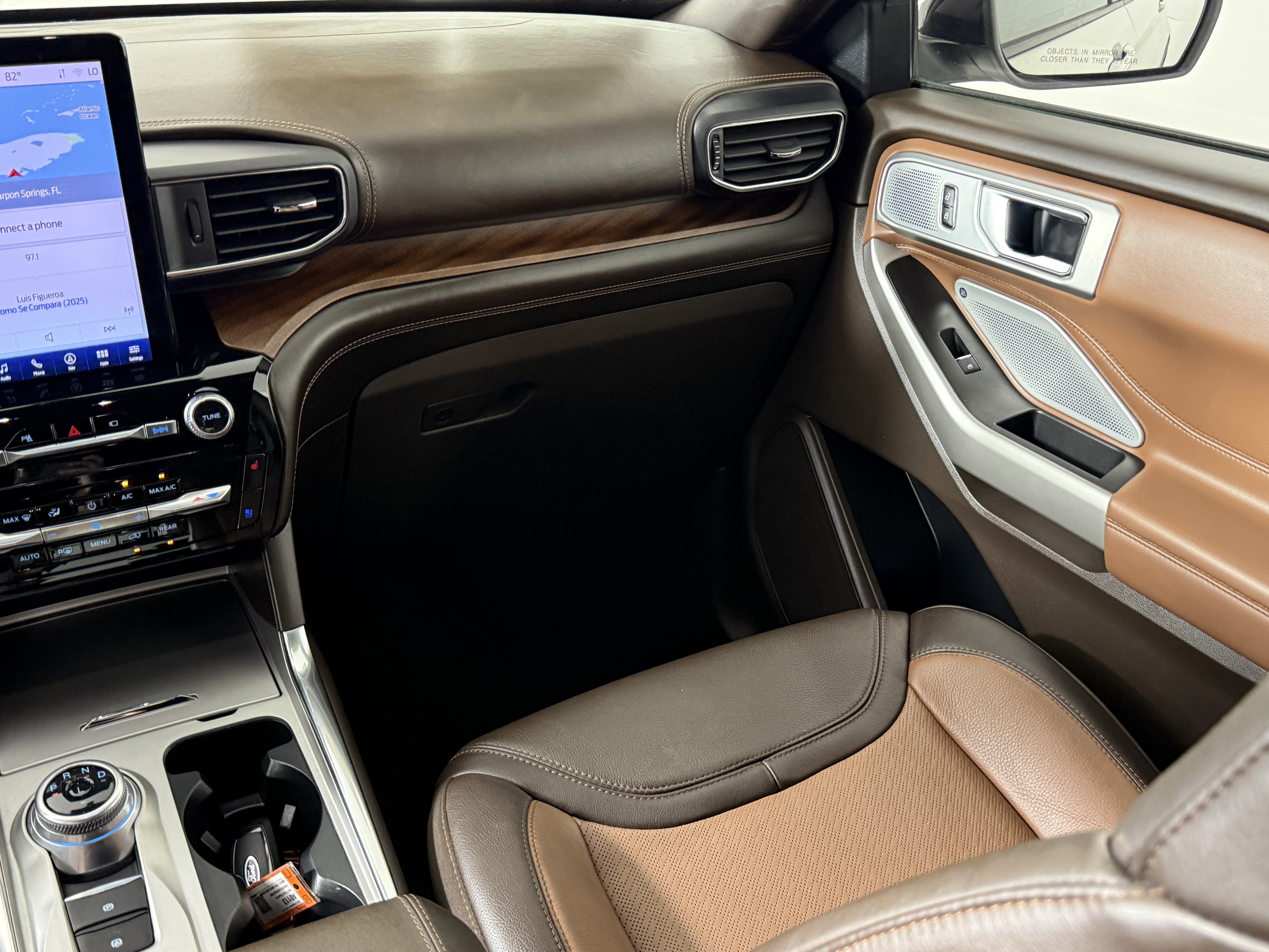 Certified 2023 Ford Explorer King Ranch w/ Technology Package RWD image 12