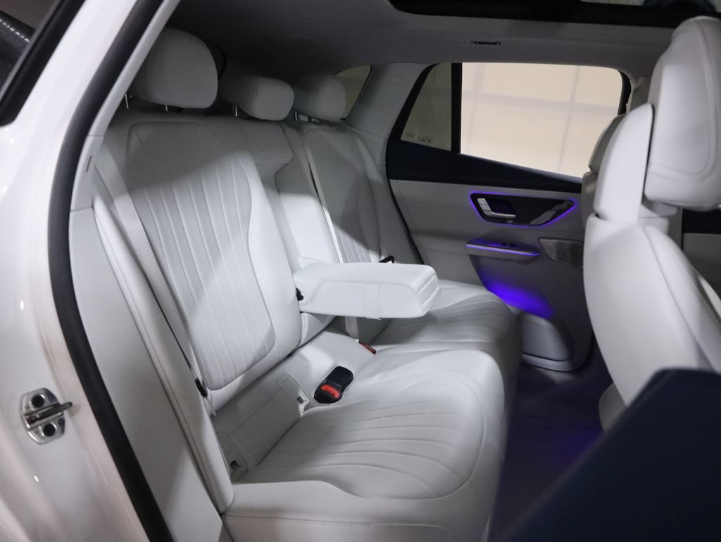 Certified 2023 Mercedes-Benz EQE 500 4MATIC SUV image 61