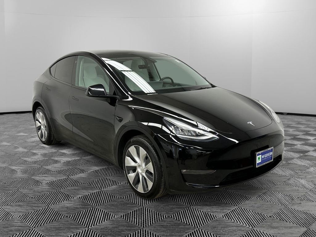 Used 2021 Tesla Model Y Long Range image 7