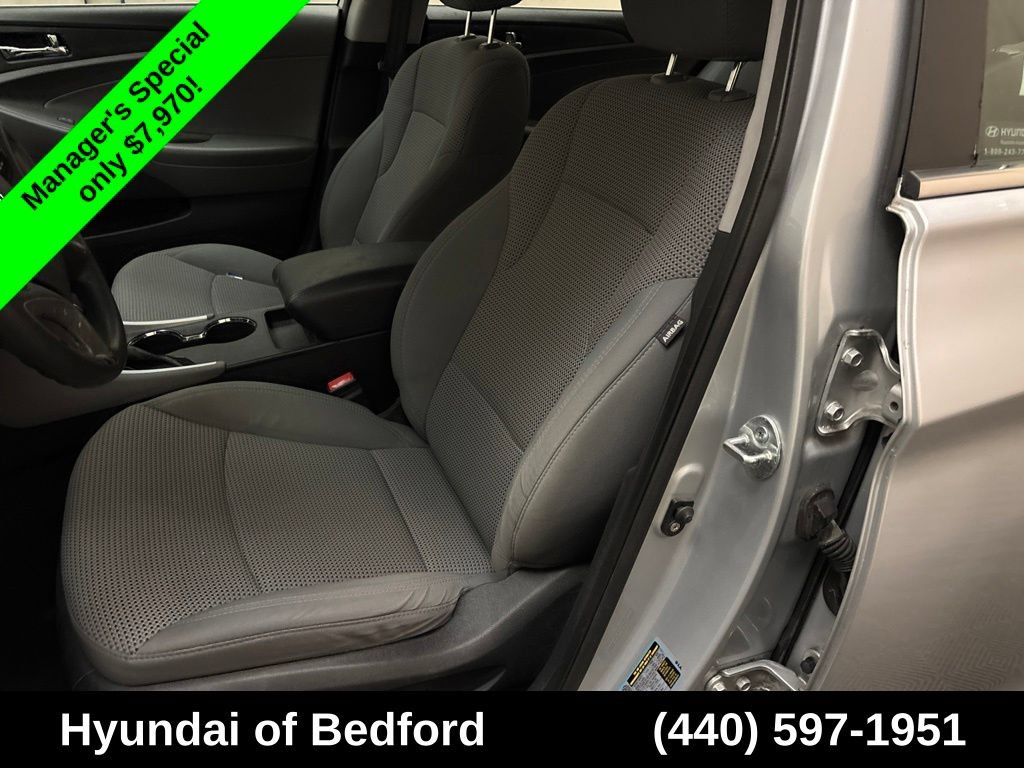 Used 2012 Hyundai Sonata GLS w/ Popular Equipment Pkg FWD image 11