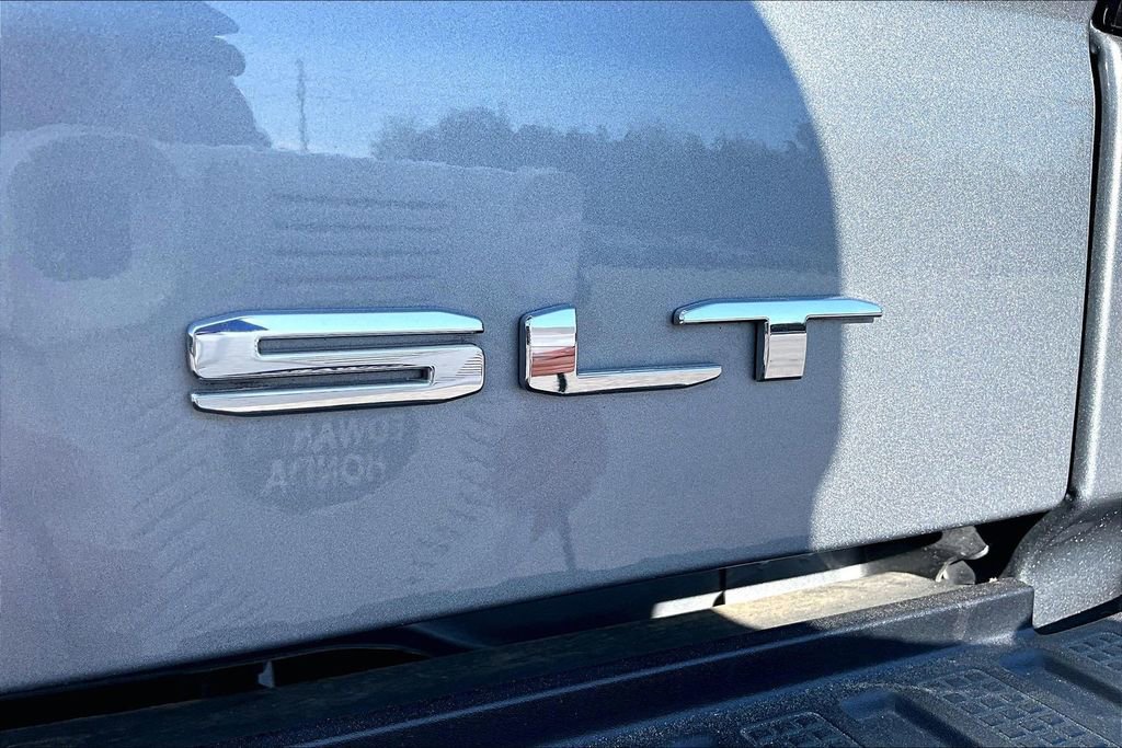 Used 2024 GMC Sierra 1500 SLT w/ SLT Premium Plus Package image 24