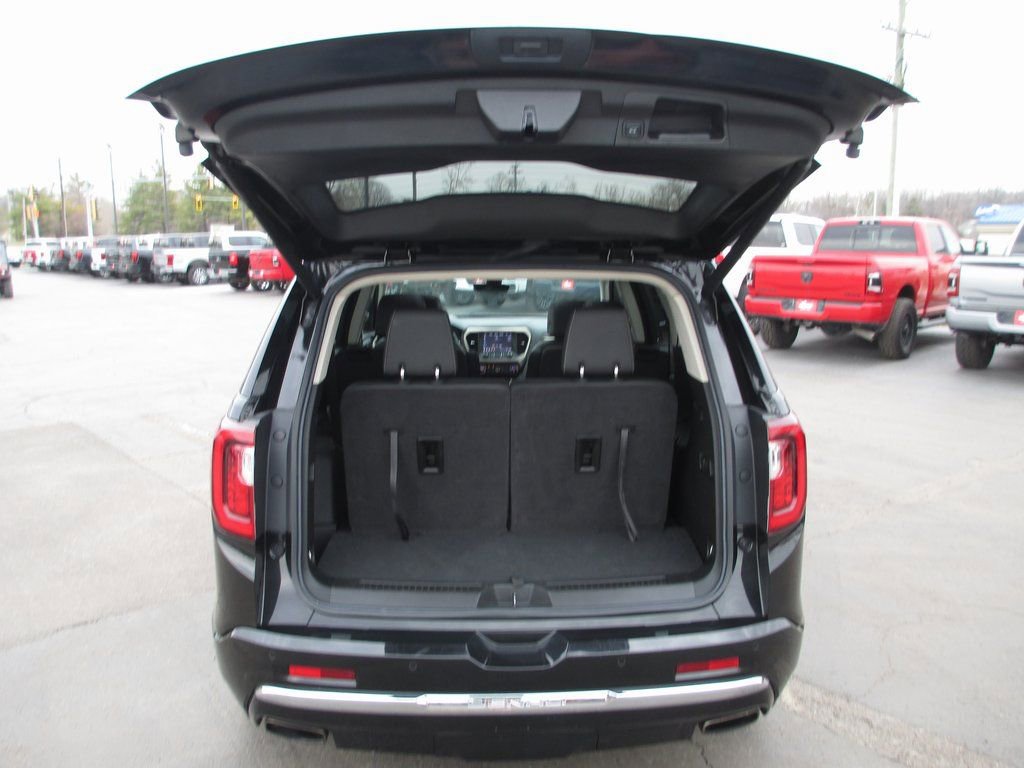 Used 2022 GMC Acadia Denali w/ Denali Ultimate Package image 7