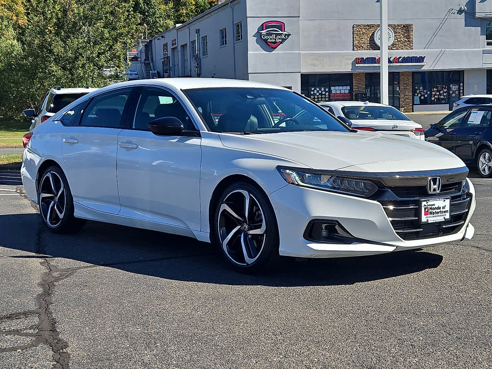 Certified 2022 Honda Accord Sport image 4