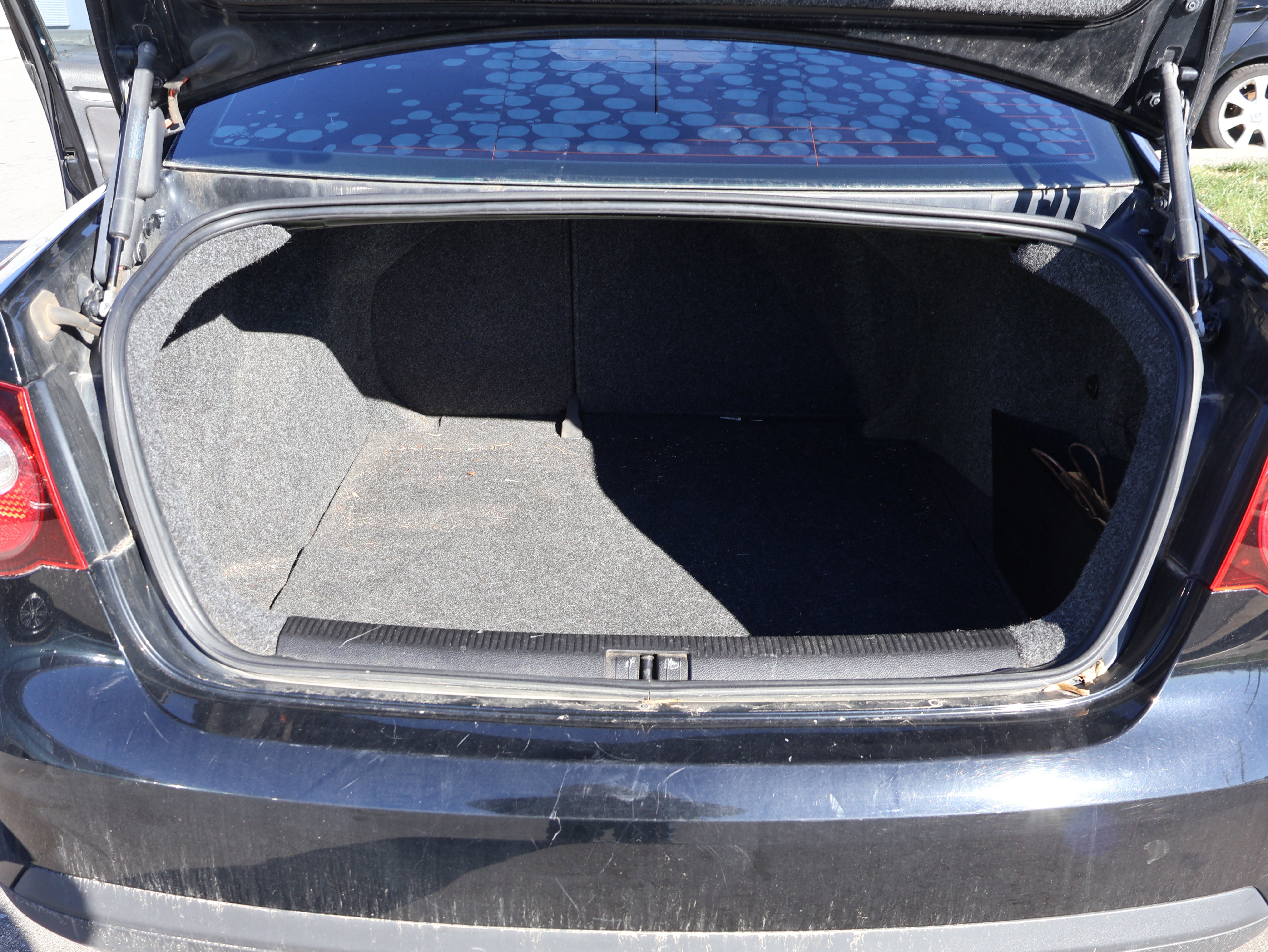 Used 2009 Volkswagen Jetta S image 21