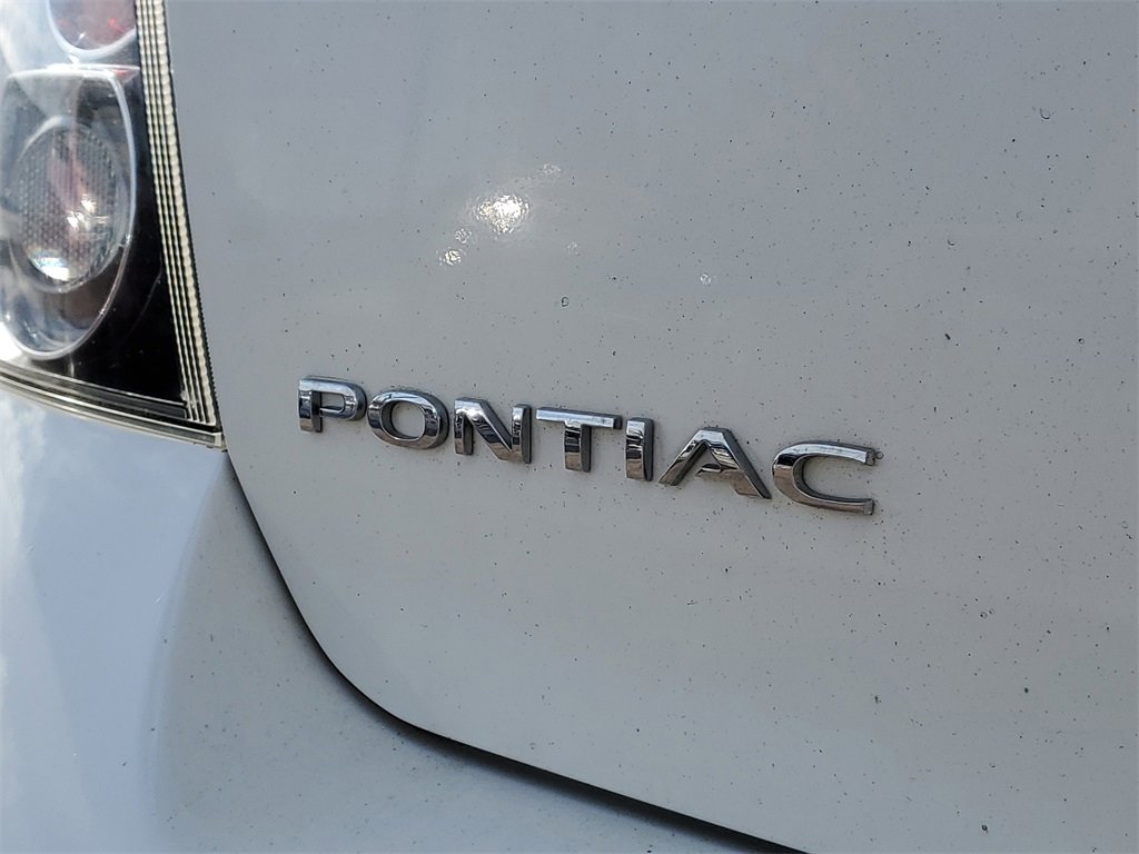 Used 2009 Pontiac Vibe GT image 6