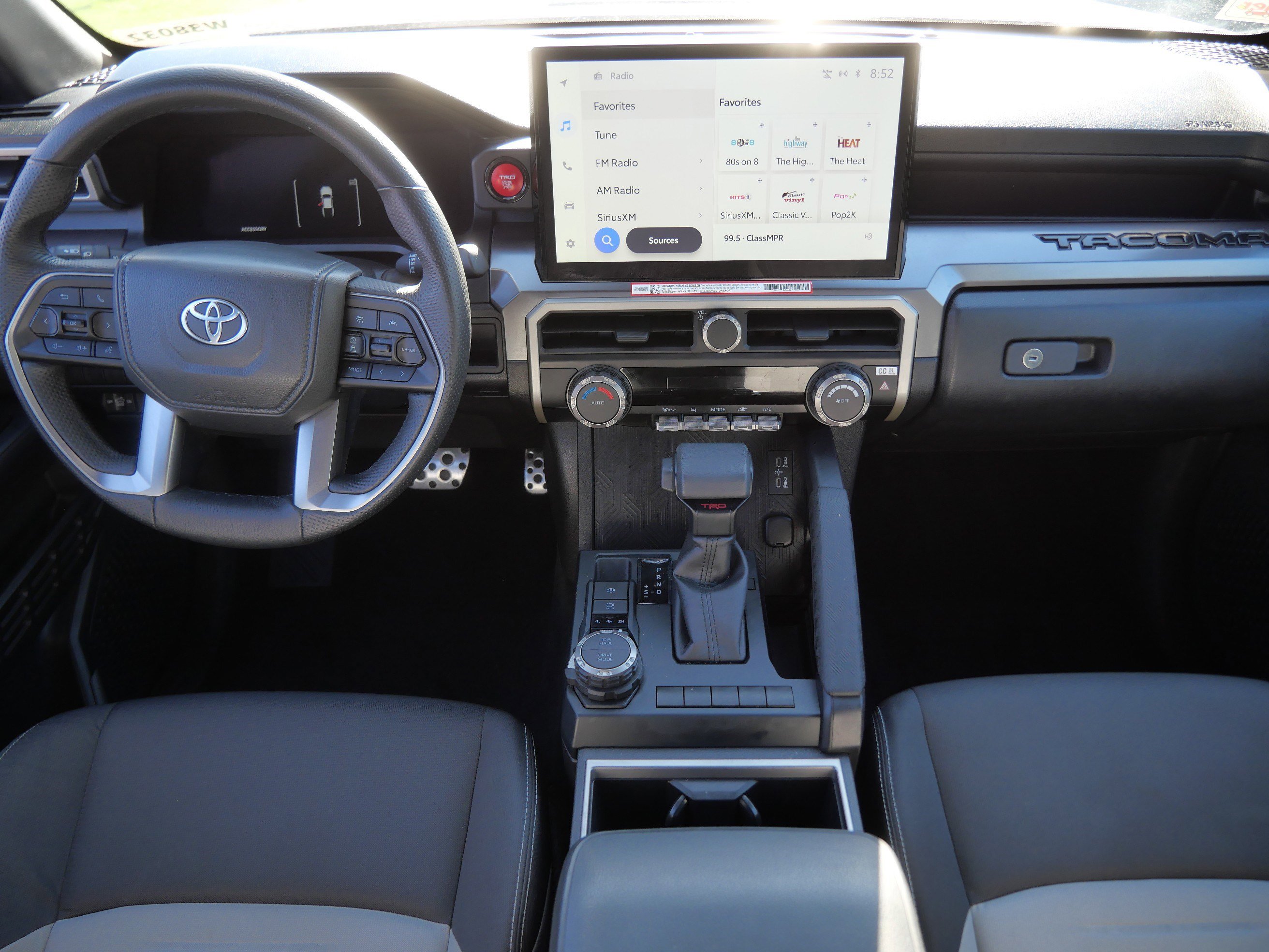 Used 2025 Toyota Tacoma TRD Sport AWD/4WD image 11