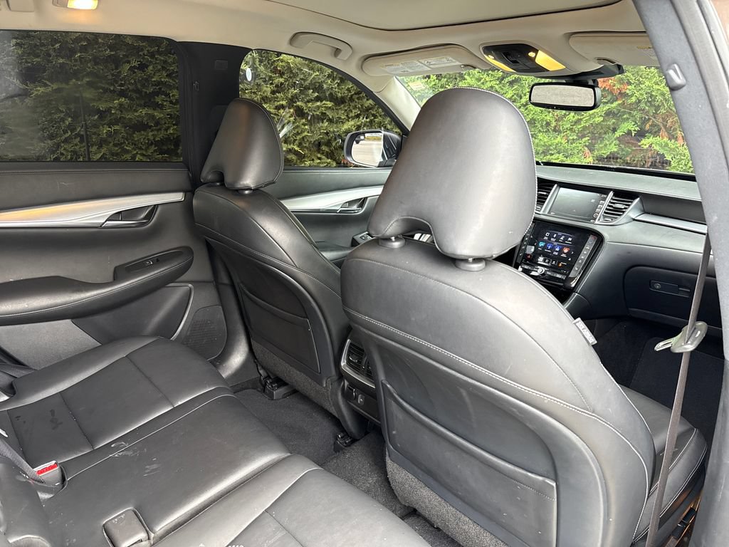 Used 2019 INFINITI QX50 Luxe w/ Navigation Package AWD/4WD image 11