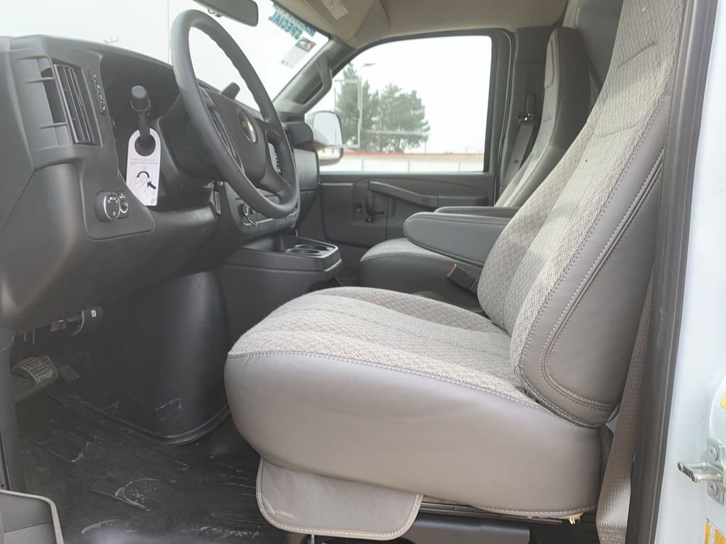 New 2025 Chevrolet Express 2500 w/ Driver Convenience Package image 17