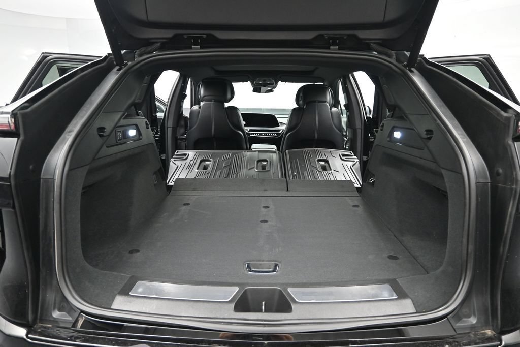 Certified 2024 Cadillac Lyriq Sport w/ LPO, Floor Liner Package AWD/4WD image 19