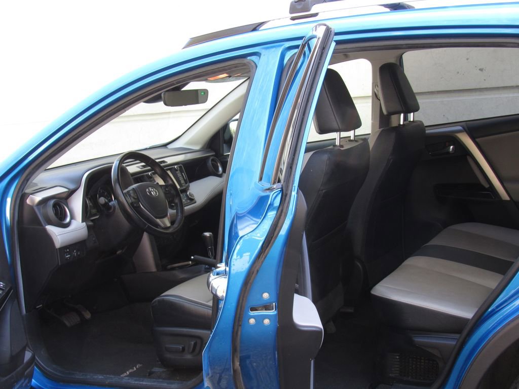Certified 2016 Toyota RAV4 Limited w/ Advanced Technology Package AWD/4WD image 14