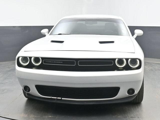 Used 2015 Dodge Challenger SXT Plus RWD image 3